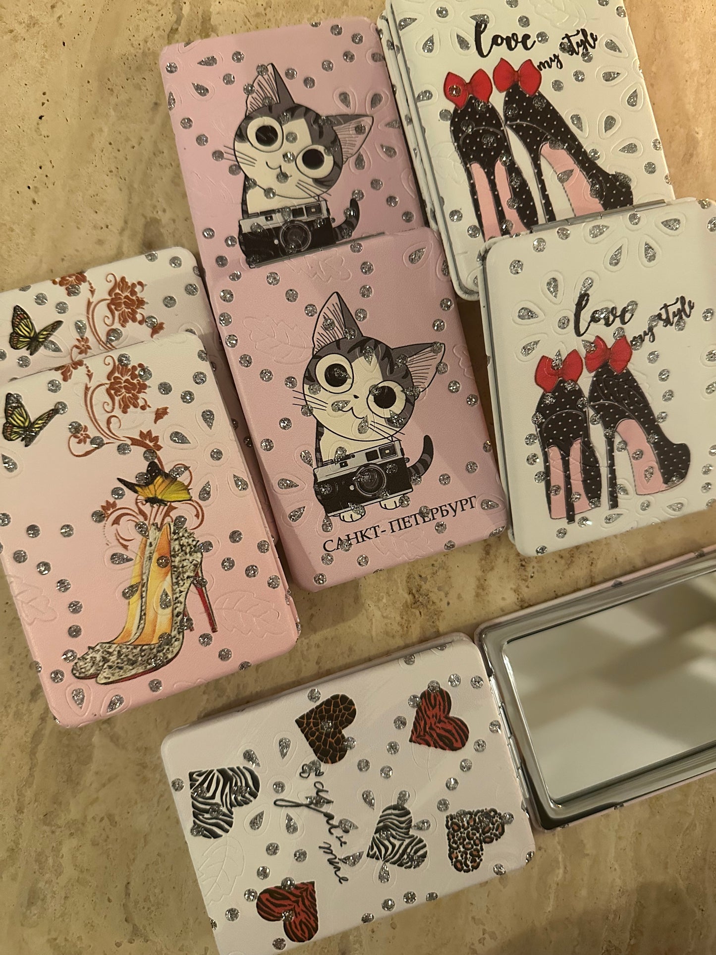 Miroir kawaii 🪞 🐻 👠 🦋