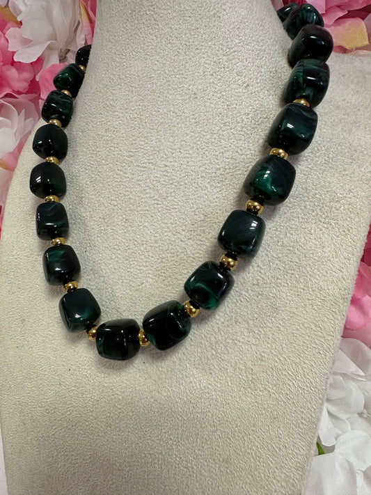 Collier Perlas vert